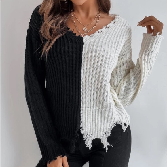 Color block distressed hem v neck sweater - Picture 9 of 11